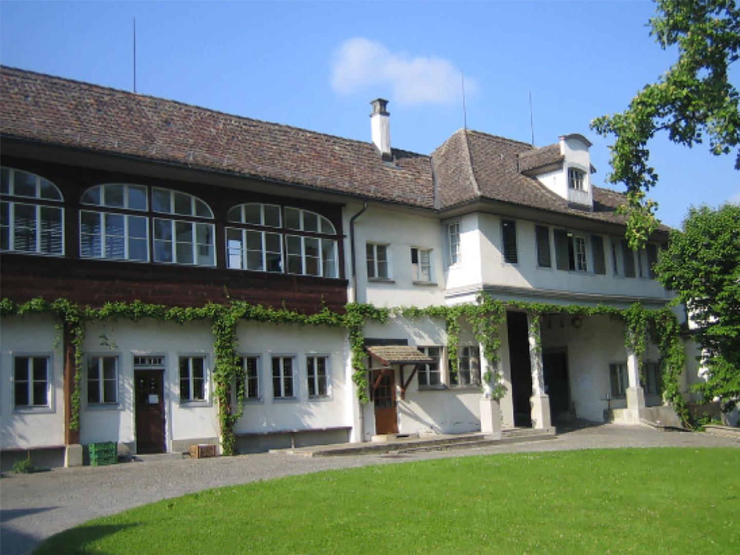 Castle Wing, ACW Agroscope, Wädenswil